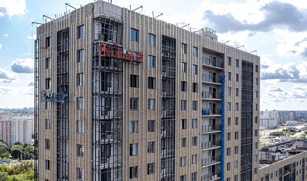 ЖК «Светлый мир «Станция «Л»…»  в июле